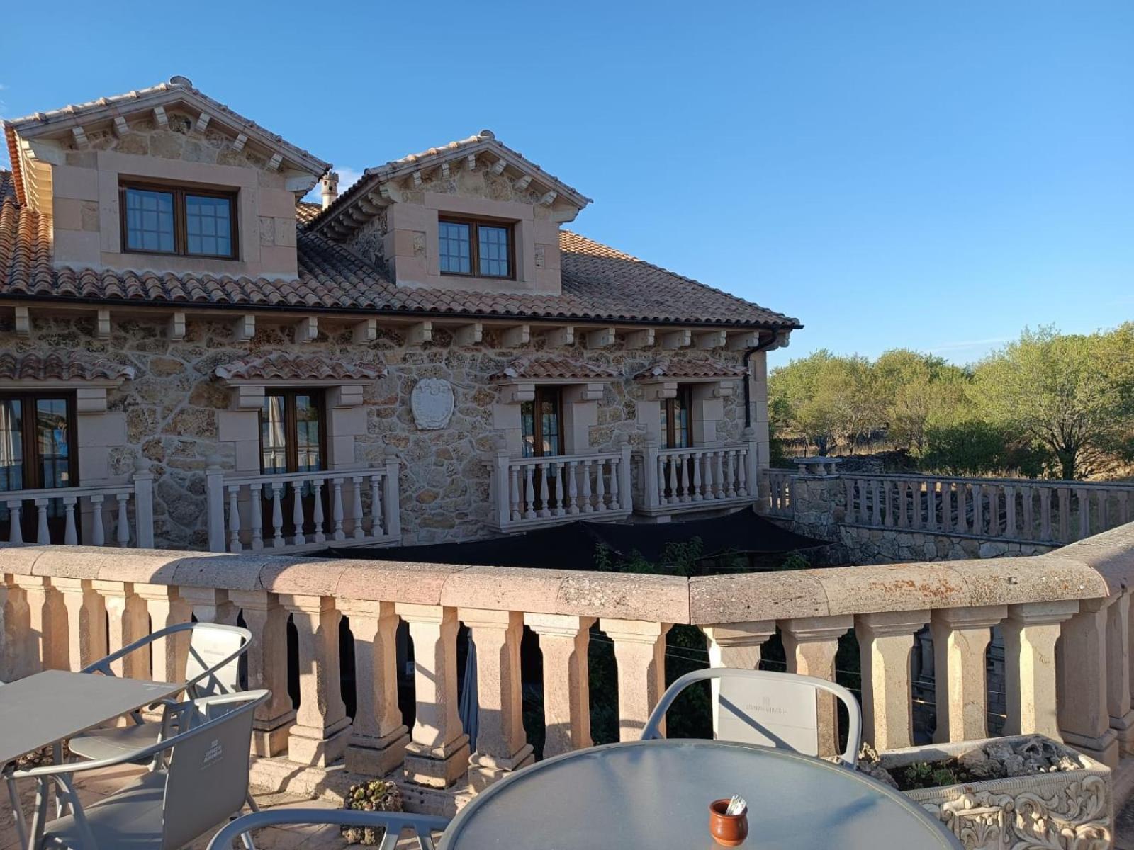 Hotel Rural El Canon Del Duraton 세풀베다 외부 사진